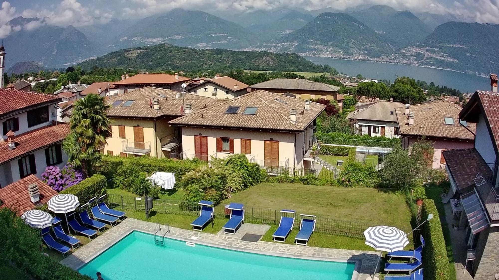 Villa Quattro Stagioni คอลีโก ภายนอก รูปภาพ