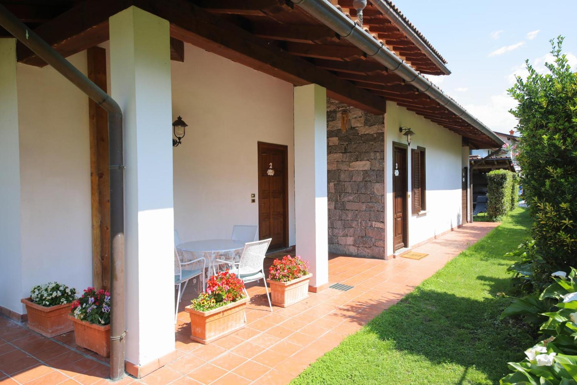 Villa Quattro Stagioni คอลีโก ภายนอก รูปภาพ