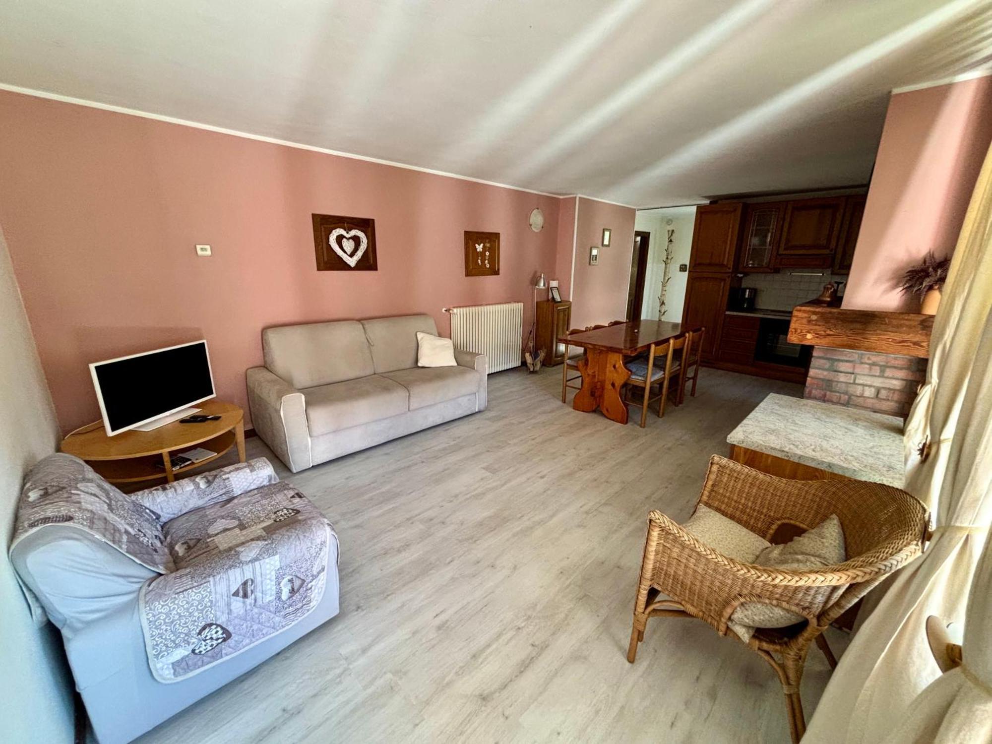 Villa Quattro Stagioni คอลีโก ภายนอก รูปภาพ